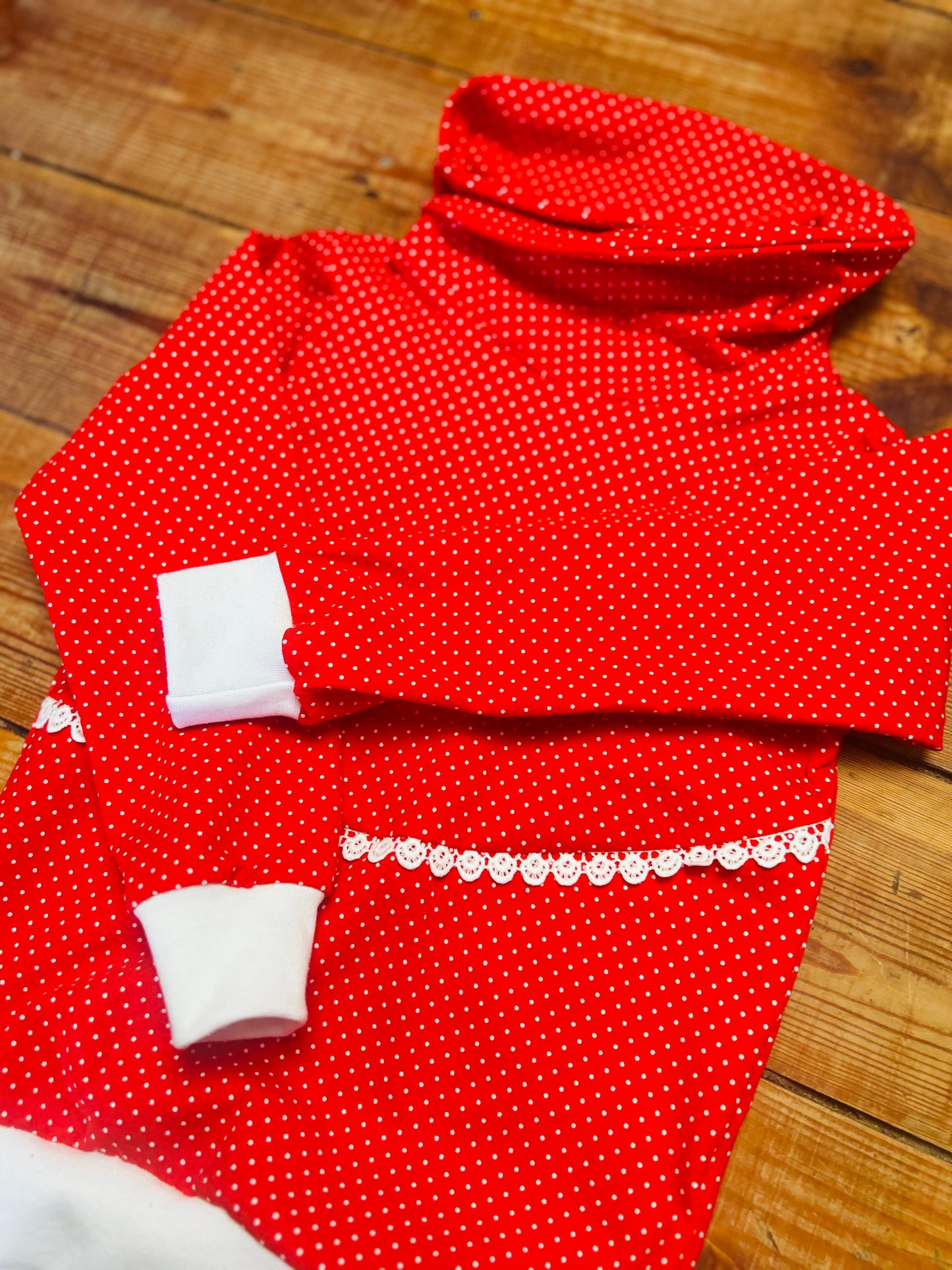 Hoodie mit Stehkragen 122