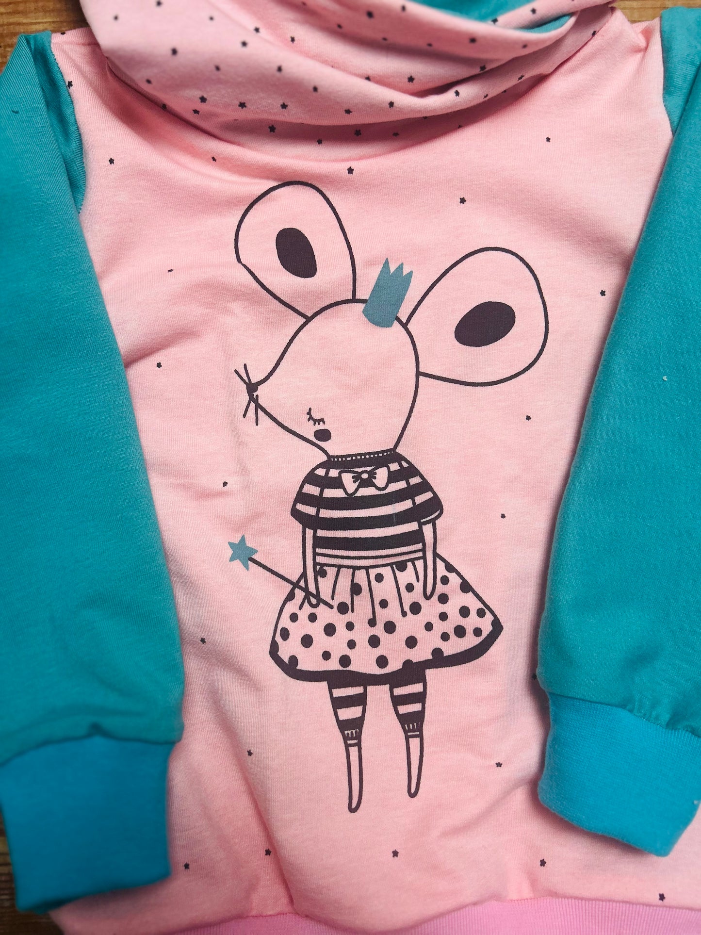 Hoodie mit Stehkragen 98