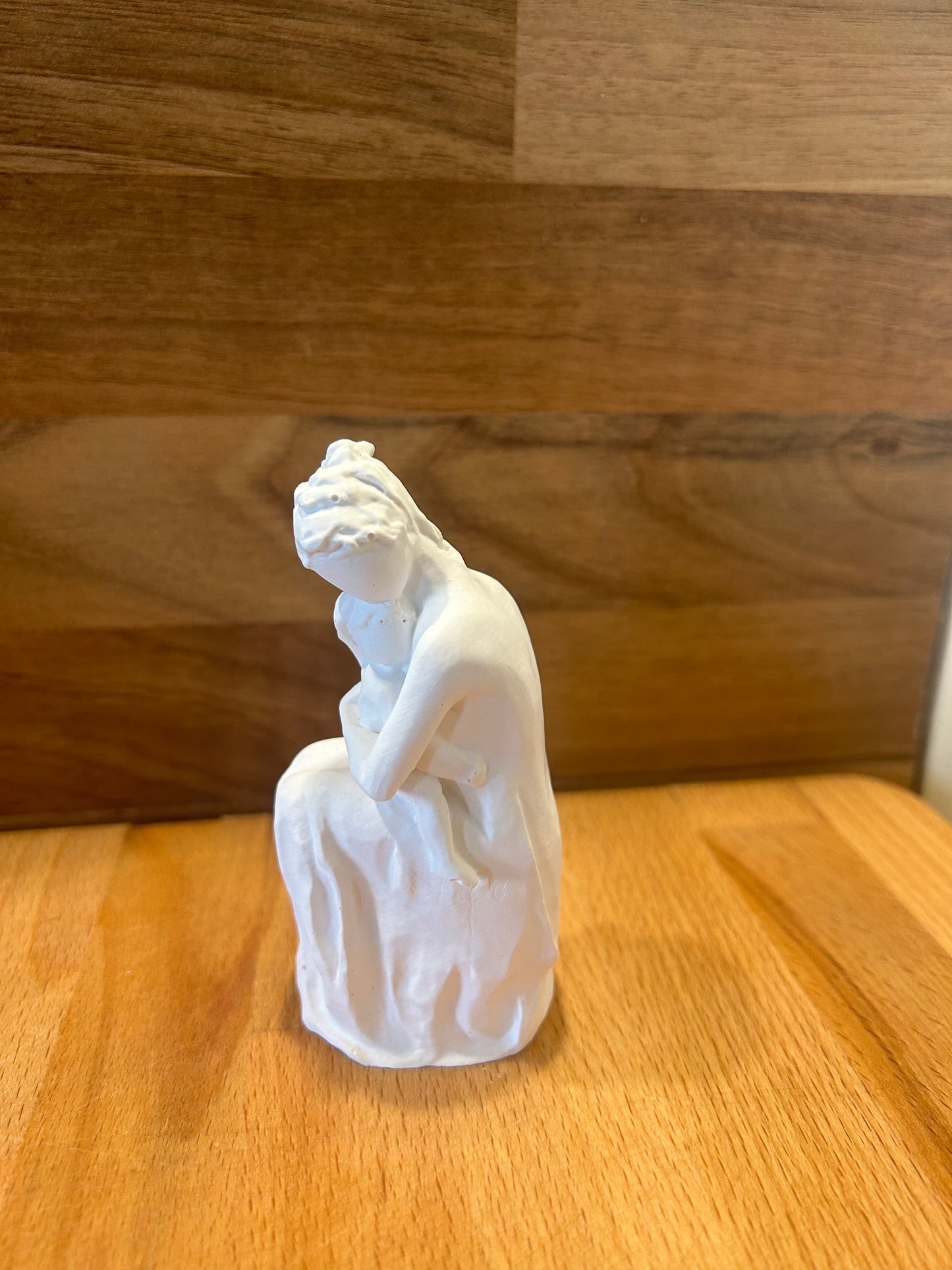 Skulptur Mutter mit Kind
